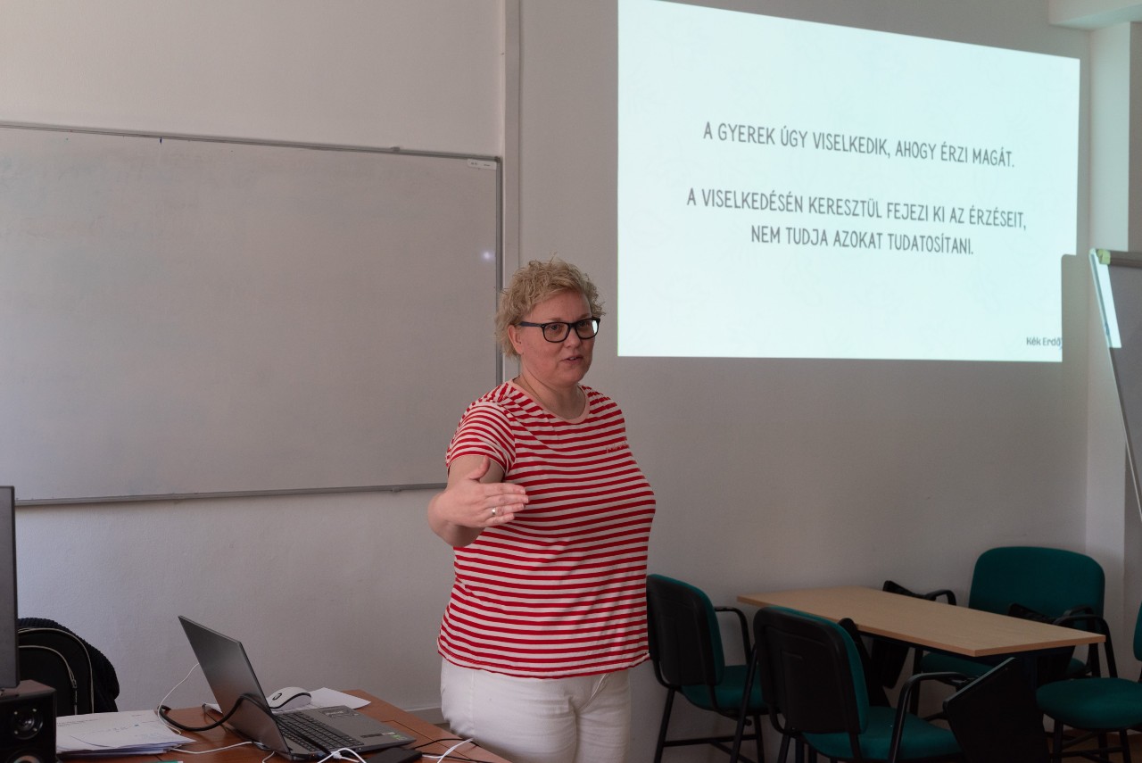 ELTE Bárczi Gusztáv Gyógypedagógiai Karán előadás